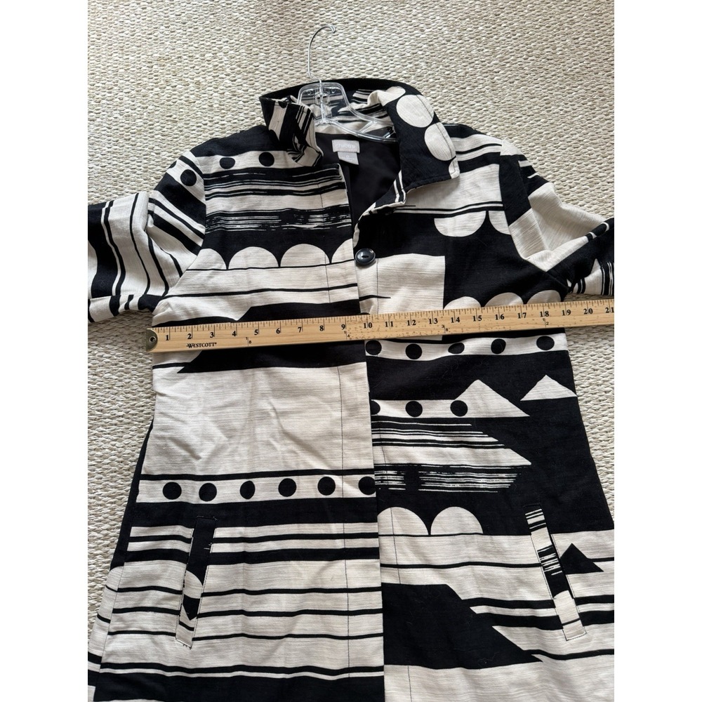 Chicos Linen Blend Lagenlook Topper Jacket. Geometric Black White Print Classic - Picture 12 of 12